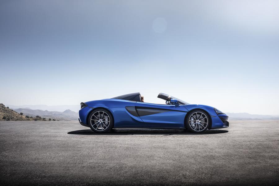  McLaren 570S Spider 2017 года  (UK) (фото 26 из 56)